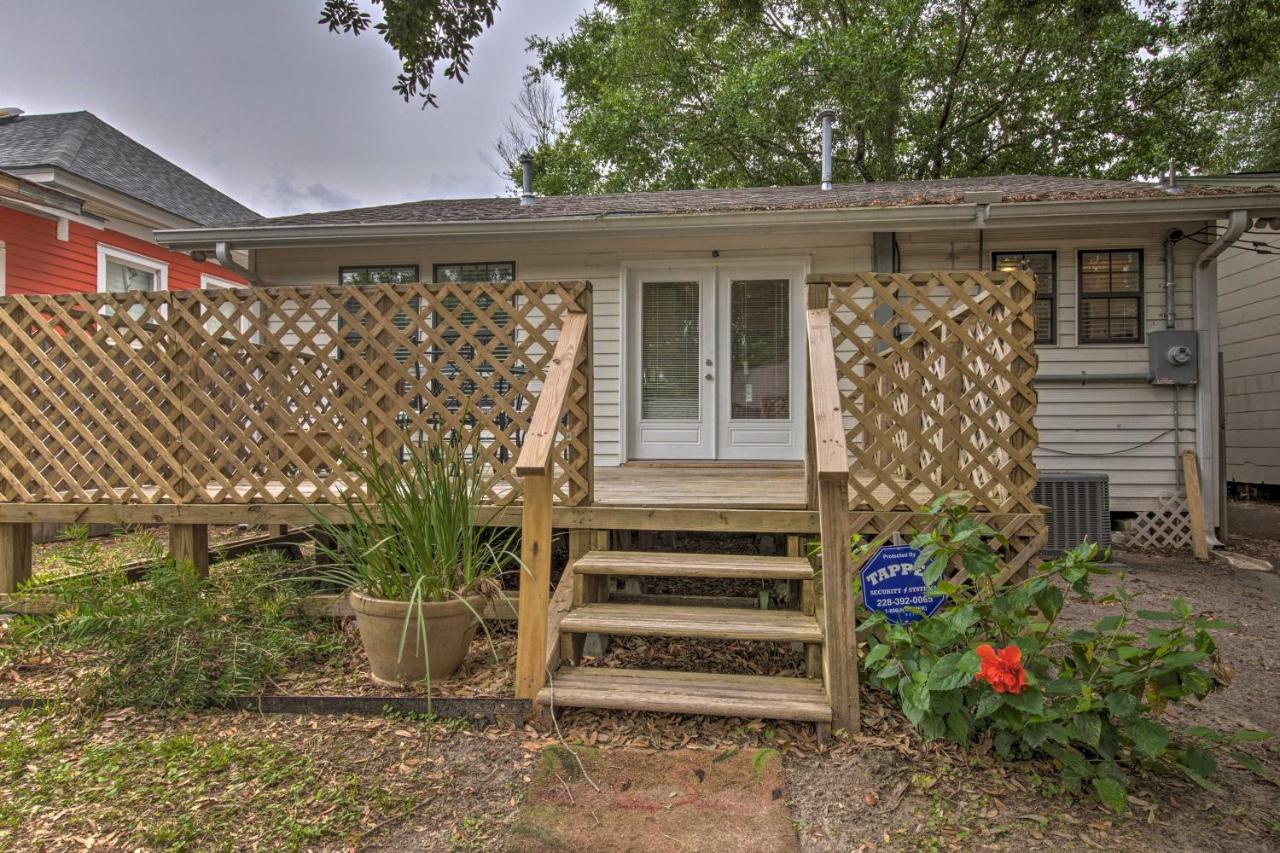 Gulfport Bungalow By Jones Park And Beach Access! Exterior photo